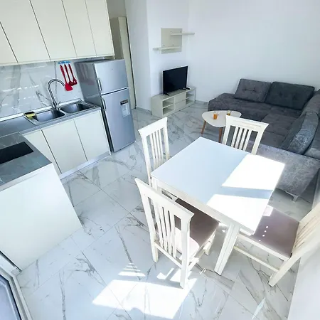 1324 * Golem (Tirana)